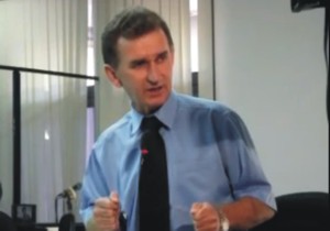 “Nós não podemos fingir que estamos atendendo a população e a população fingir que está sendo atendida – Por que a saúde no Brasil está ruim, nós vamos nivelar por baixo” (VÍDEO) vereador roberto bento saude